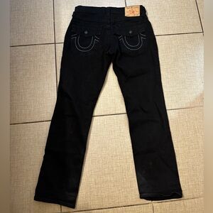 TRUE RELIGION JEANS 33X32